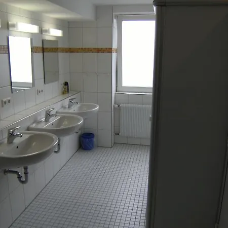 Jugendherberge Karlsruhe *