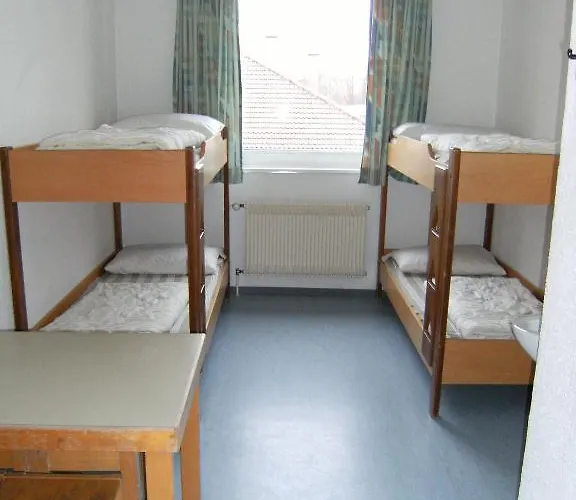 Jugendherberge Karlsruhe Hostel *